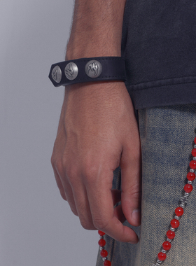 2727WORLD 半圆复古扣头层牛皮手环 美式复古潮流街头嘻哈