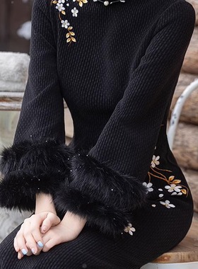 黑色加绒刺绣旗袍气质长款2025秋冬季新款长袖加厚修身显瘦连衣裙