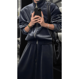 龙叨叨秋冬新品复古高级感丝绒立领夹克套装轻奢简约宽松外套长裤