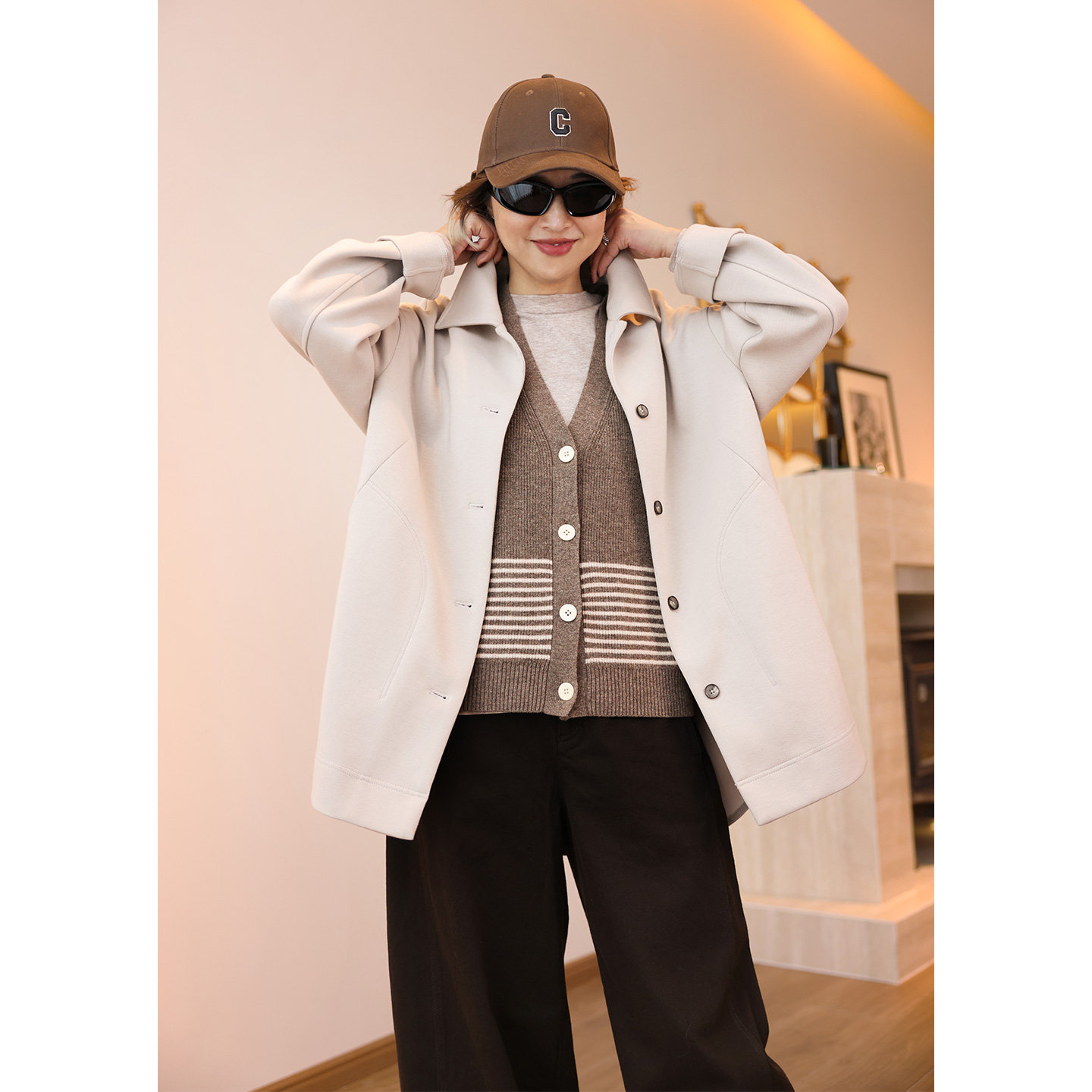 ise“复古回潮”奶奶风深驼色条纹100%绵羊毛针织马甲K2540803W,女装/女士精品,毛针织衫,淘宝优惠券,粉丝福利购,淘宝优惠卷