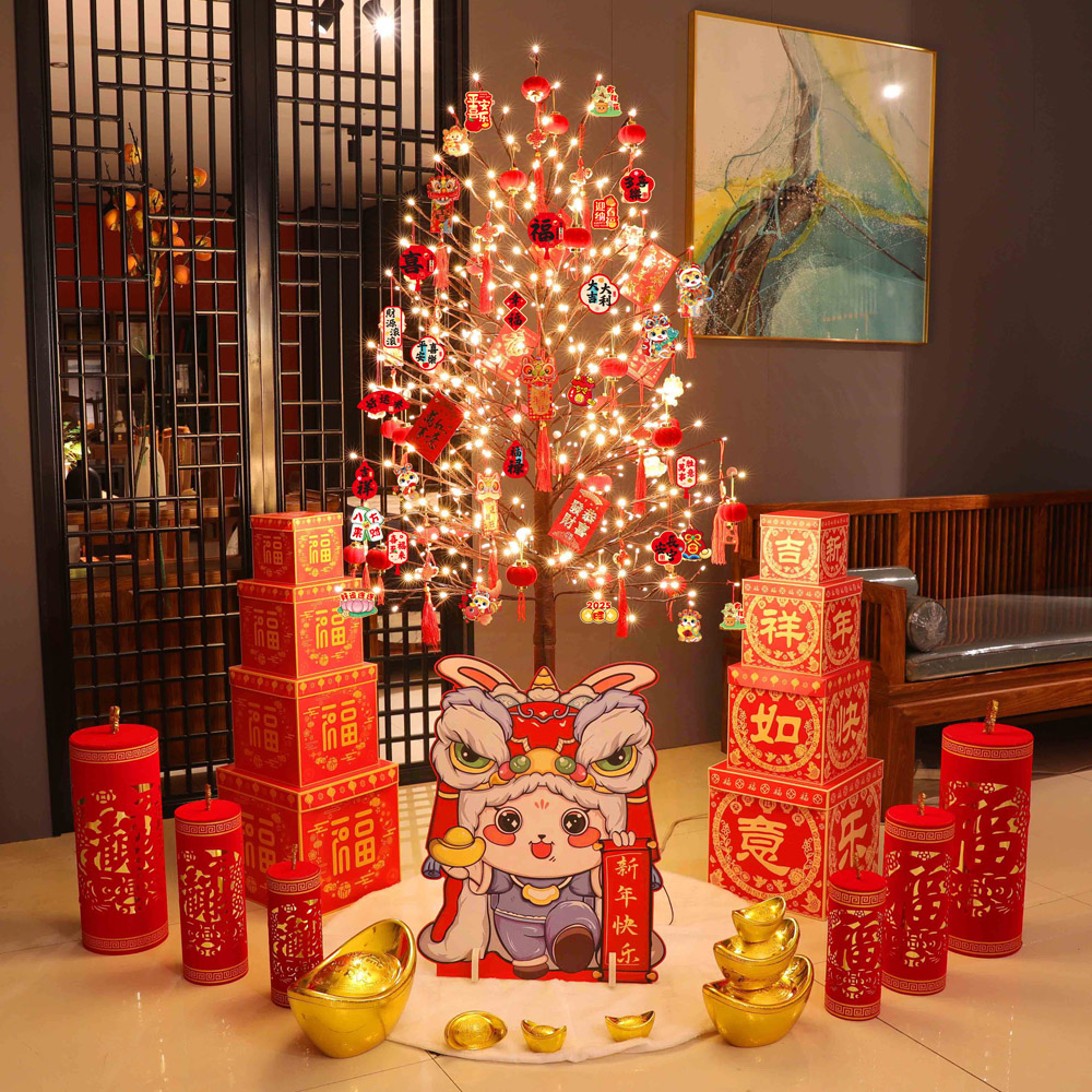 圣诞树灯场景布置新年摆件装饰品