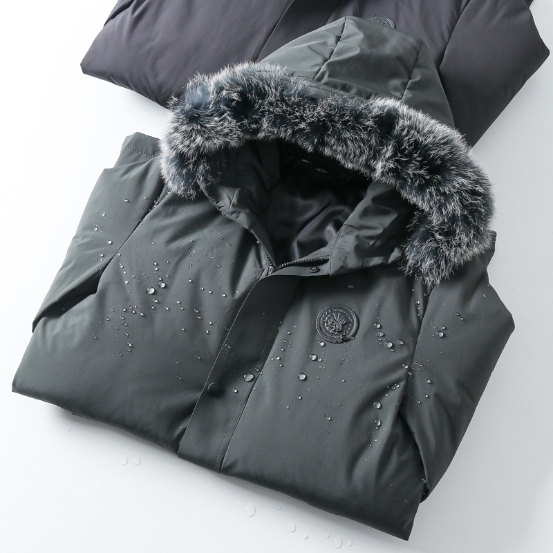 90白鸭绒+狐狸毛领!一线柜货男士休闲连帽中长款轻便保暖羽绒服