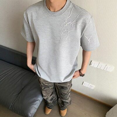 黑色闪电纹刺绣短袖男夏季美式