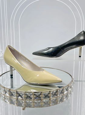 皇冠专柜正品Roberta诺贝达女鞋RL97213尖头职场风细跟高跟鞋