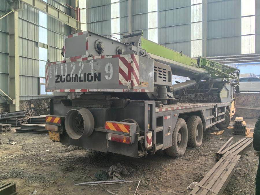 1月14日济南鲁VU2219中联牌重型非载货专项作业车网络拍卖公告