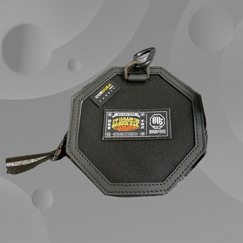 李宁斜挎包男女同款秋季新款BAD5反伍江湖好汉时尚运动包ABDQ452