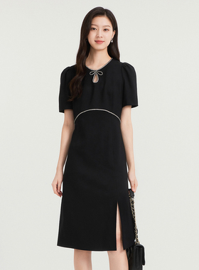 珂家商场同款2025夏季新款女装修身圆领精致短袖连衣裙KF12148W0