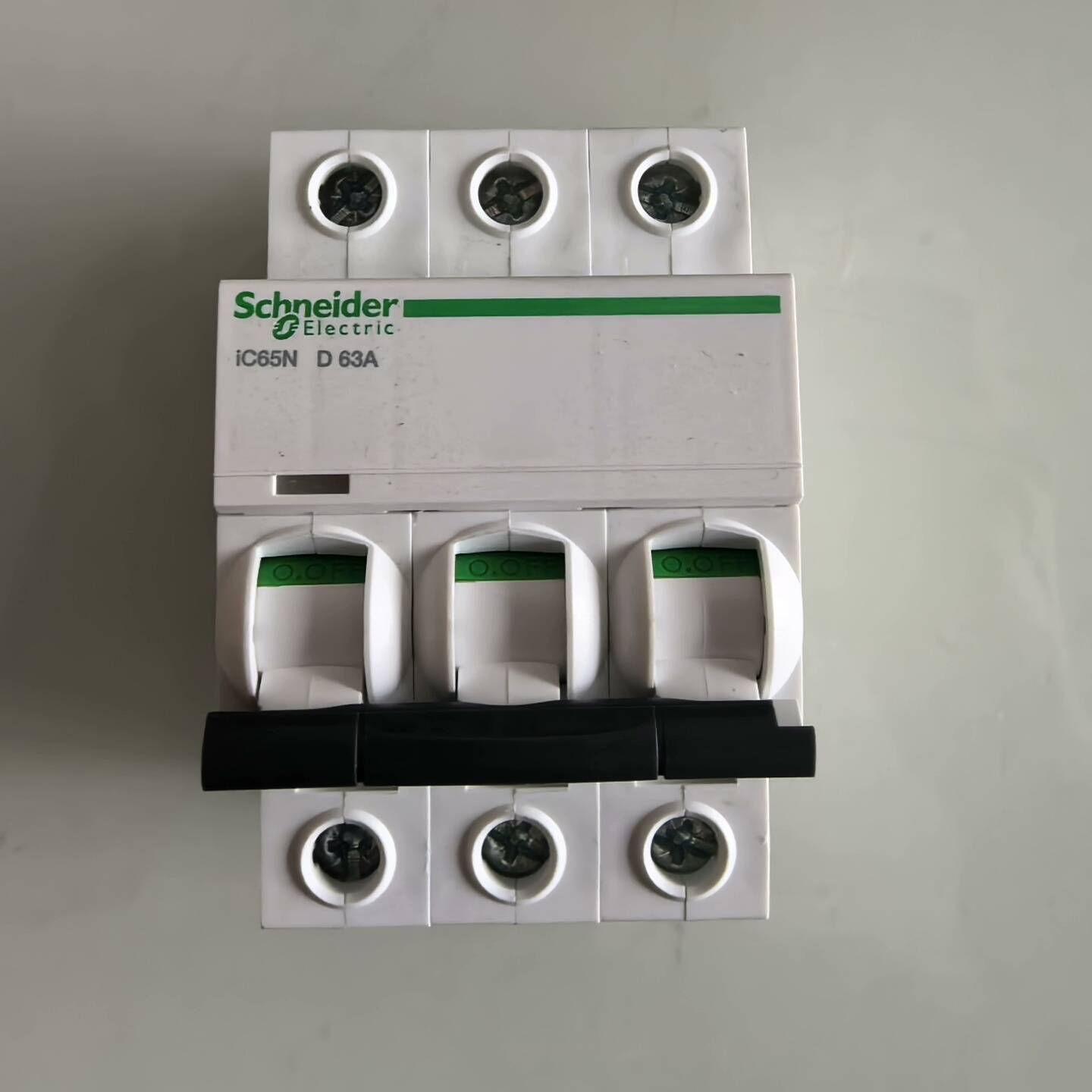 询价购-施耐德小型断路器iC65N，3P D63A，型号iC