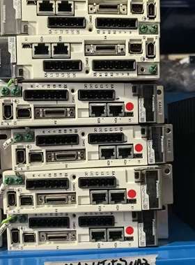 询价购-松下驱动器，型号:MDDHT5540NL4 拆机9.9成