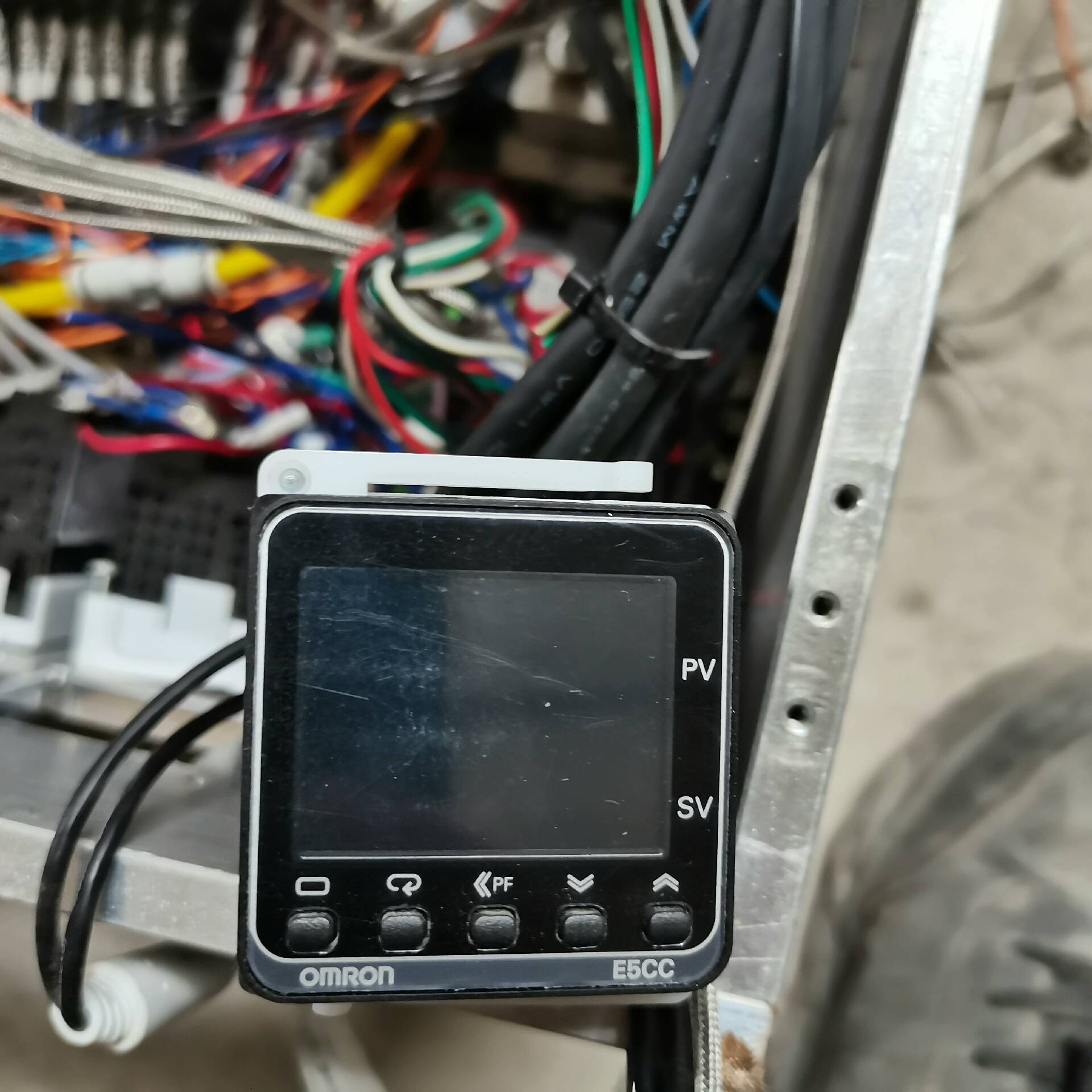 询价购-欧姆龙温控器E5CC800数量多