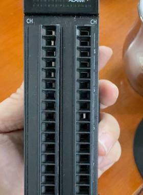 询价购-松下AFP7TC8模块，现货一台，成色如图