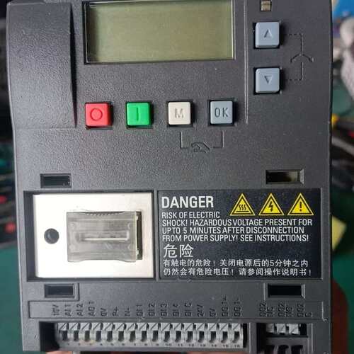 议价~3825#，0.55KW380V，西门子V20变频器，型号6~可维修