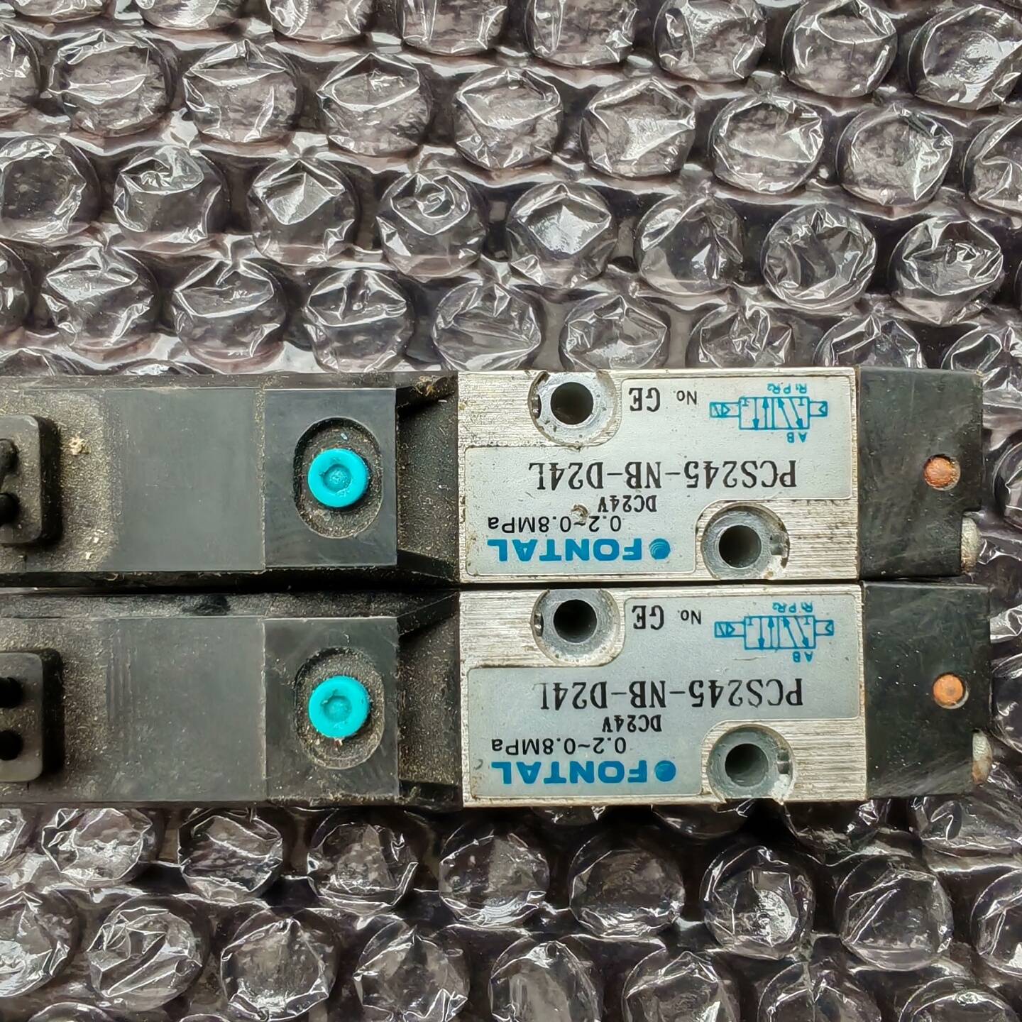 询价购-fontal气动电磁阀两个pcs245-d24l，成色如