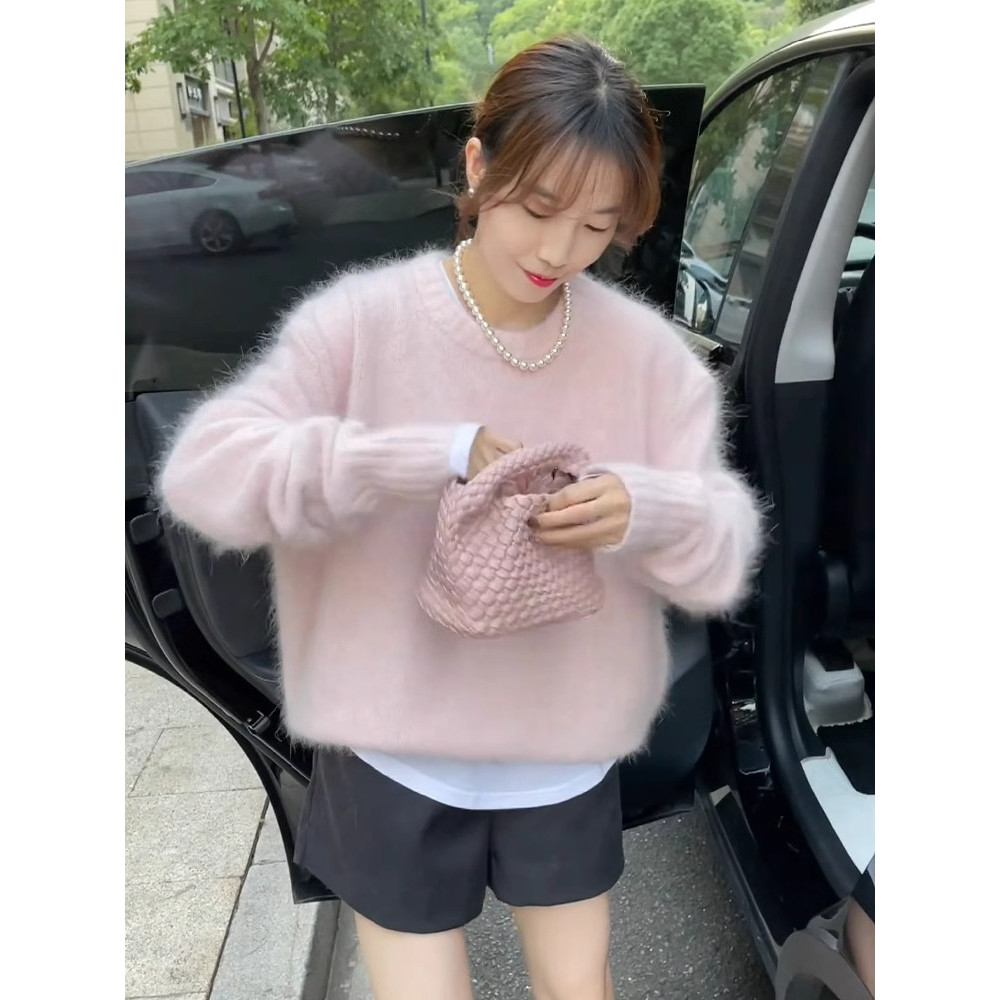 奶呼呼减龄粉色水貂绒软糯毛衣女秋冬慵懒风高级感针织衫内搭上衣