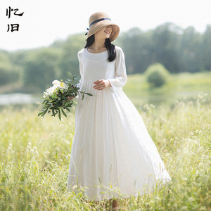 文艺亚麻连衣裙女长袖2026春季新款气质白色长裙圆领收腰显瘦裙子