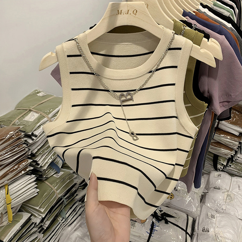 纯欲辣妹风高腰露脐短款条纹背心女2025春夏新款修身内搭无袖上衣