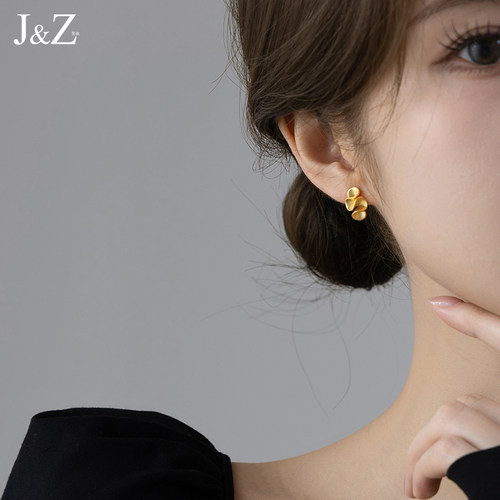 金色耳钉轻奢高级感气质大气2025新款爆款小众设计秋冬耳饰耳环女