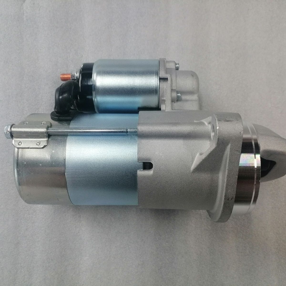 适配现代辉翼H-1起动机启动马达2.5柴油2.4汽油专用起动机 启动机