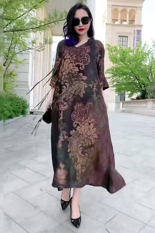 宽松大码复古印花人丝连衣裙显瘦
