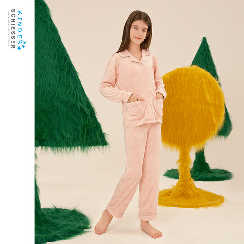 舒雅女童毛绒家居服套装
