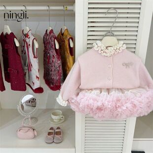 年服2026冬季 女宝宝粉色木耳边开衫 针织毛衣保暖洋气套装 柠里