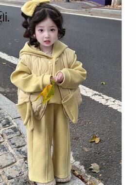 送手套！女童套装秋冬款新款女孩宝宝冬季加绒加厚三件套儿童冬装