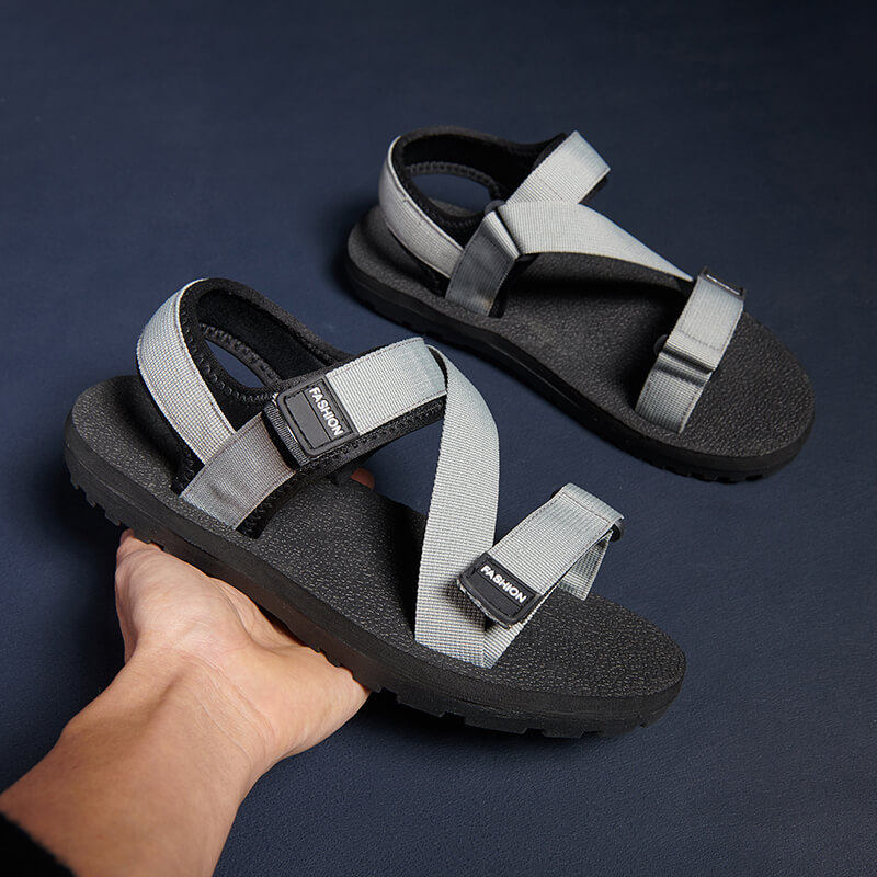 2024 MENS SANDALSMENS VERSATILE SUMMER NEW TRENDY FASHIONSTUDENT WEAR SIMPLE OUTSIDE MENS FASHION SIMPLE