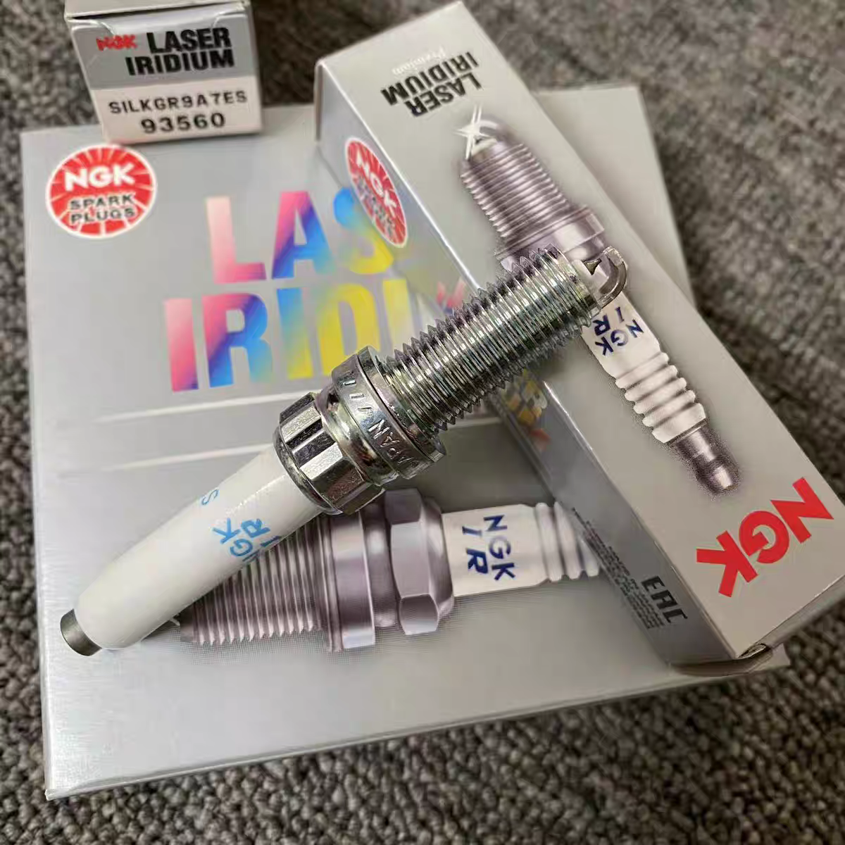 NGK铱铂金火花塞93560适配宝马B48B58升级9度奥迪3.0T S4 S5