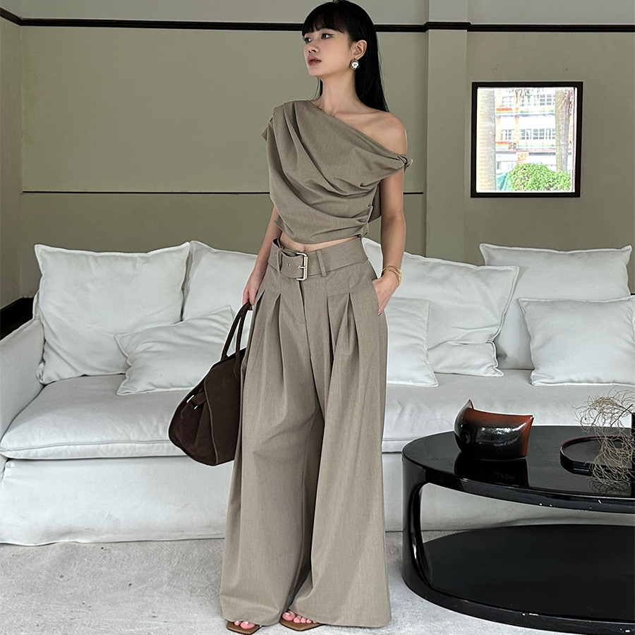 杏色不规则抹胸阔腿裤套装女夏季新款设计感上衣西装长裤两件套女