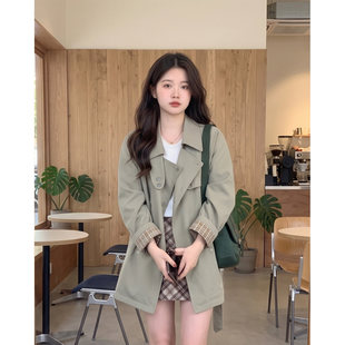 英伦风豆绿色风衣外套女2026秋季中长款格纹宽松百搭小个子大衣女