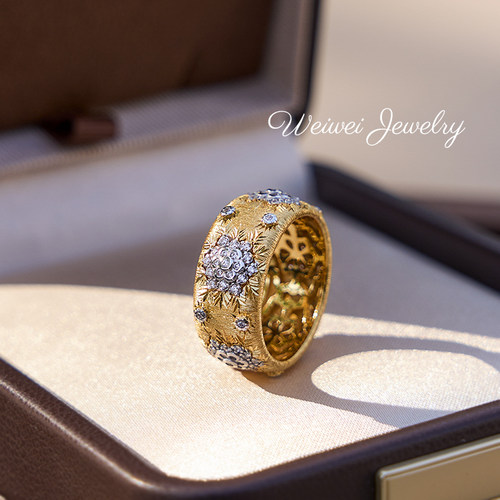 925银镀金镂空藤蔓花绘镶钻戒指