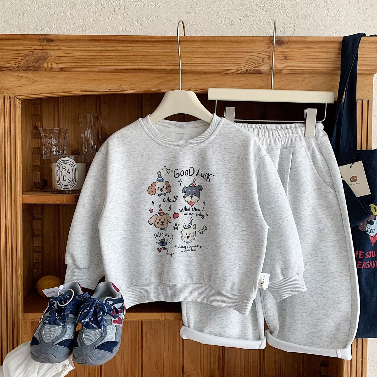 小童洋气卡通宽松卫衣两件套男女童2026春秋宝宝运动服儿童套装潮,童装/婴儿装/亲子装,套装,淘宝优惠券,粉丝福利购,淘宝优惠卷