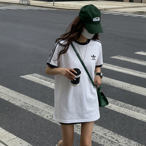 Adidas三叶草Jennie同款男女休闲运动圆领刺绣T恤短袖 IA4846