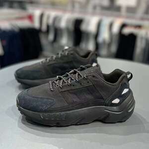 Adidas阿迪达斯三叶草 ZX 22 Boost 男女黑武士运动休闲鞋 HQ8678