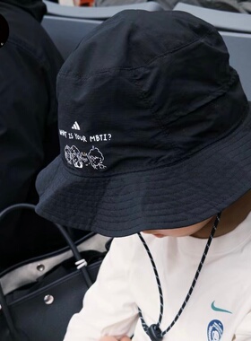 Adidas GRAPHIC BUCKET HAT男女情侣印花设计锦纶渔夫帽JP0421
