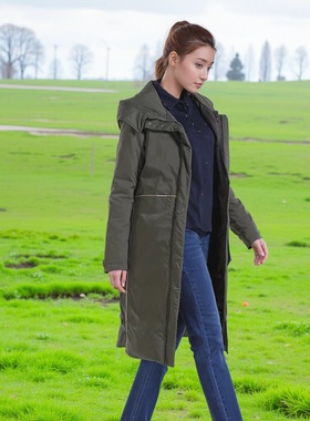 威鹏羽绒服女冬季中长款连帽保暖绿色宽松商旅时尚休闲外套F84004