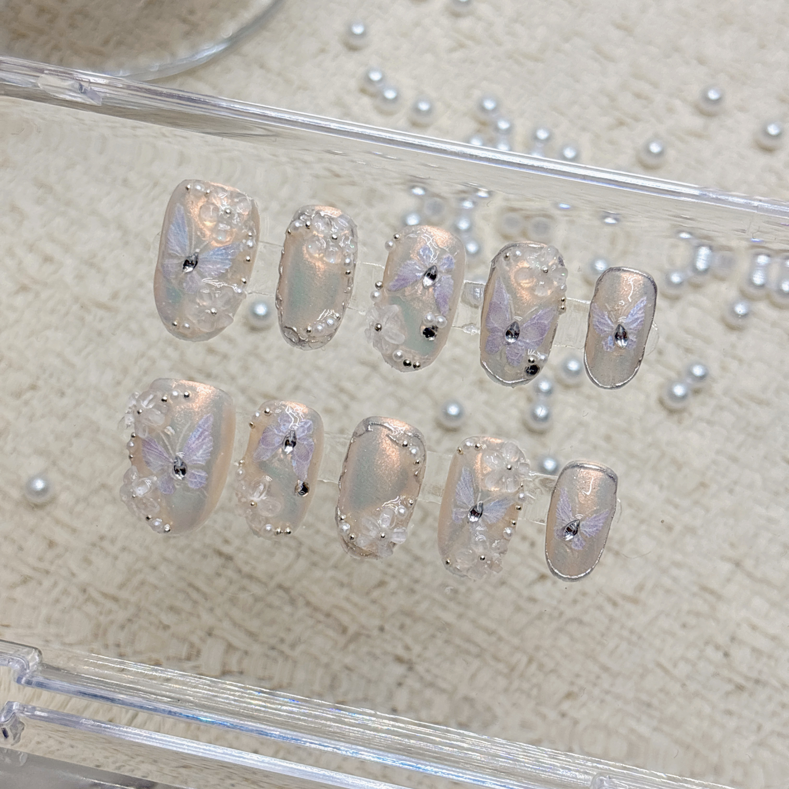 纯手工穿戴甲法式猫眼立体蝴蝶光疗短款腮红显白日常简约短方椭圆