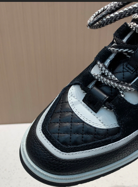 新款熊猫系带厚底休闲鞋