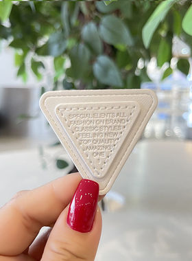 休闲运动logo皮革自粘贴布贴DIY装饰百搭修补破洞贴品牌贴