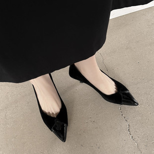 尖头粗跟TPR(牛筋）胶粘工艺头层猪皮浅口单鞋