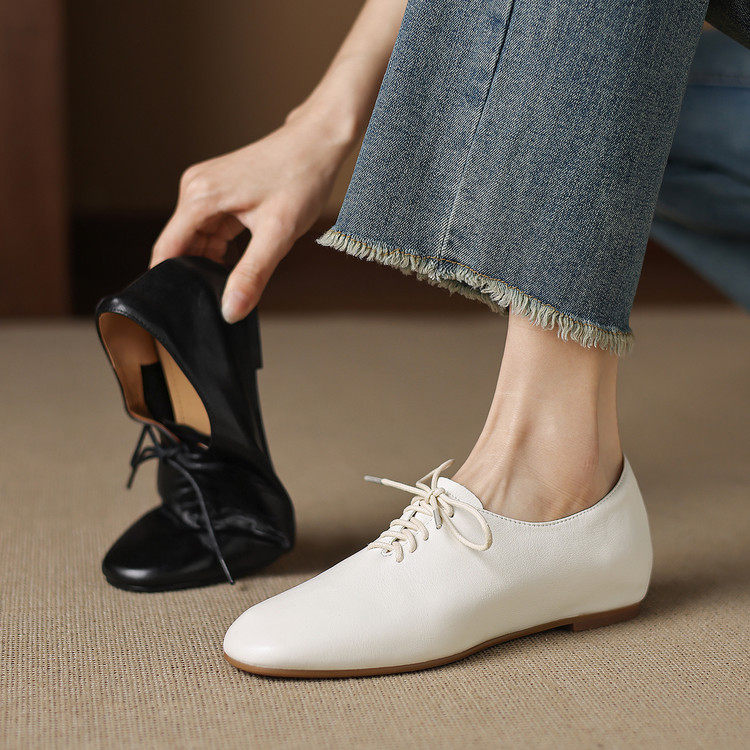 圆头内增高橡胶胶粘工艺头层猪皮深口单鞋