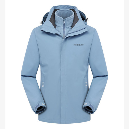 2025新款尼桑汽车4S店冲锋衣