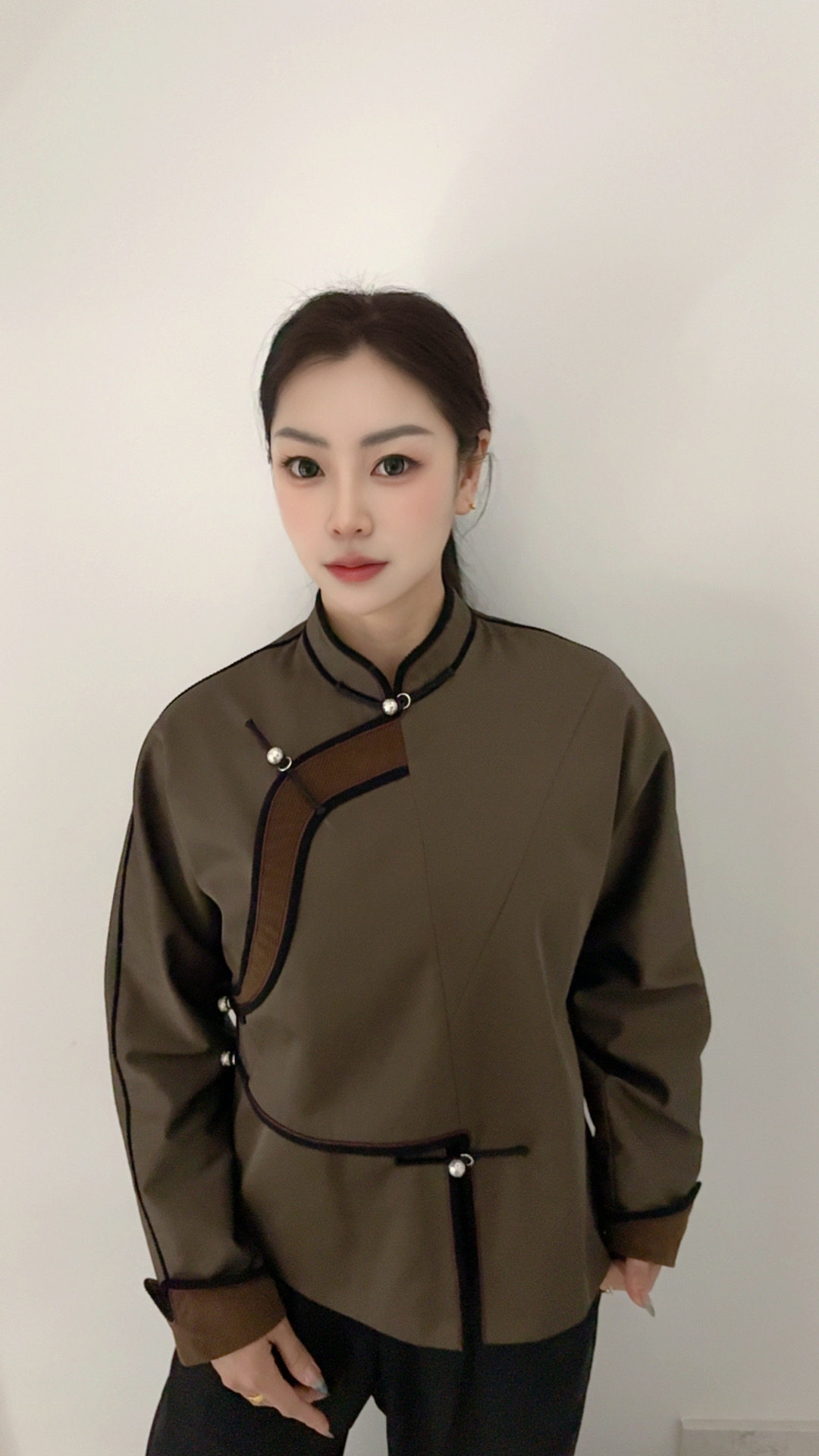 蒙古族短款风衣女款新款民族风