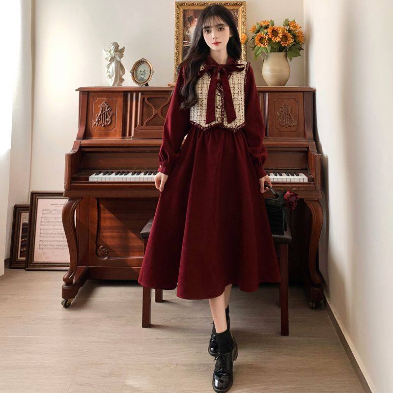 小香风马甲红色连衣裙两件套女秋冬大码法式复古灯芯绒打底长裙子