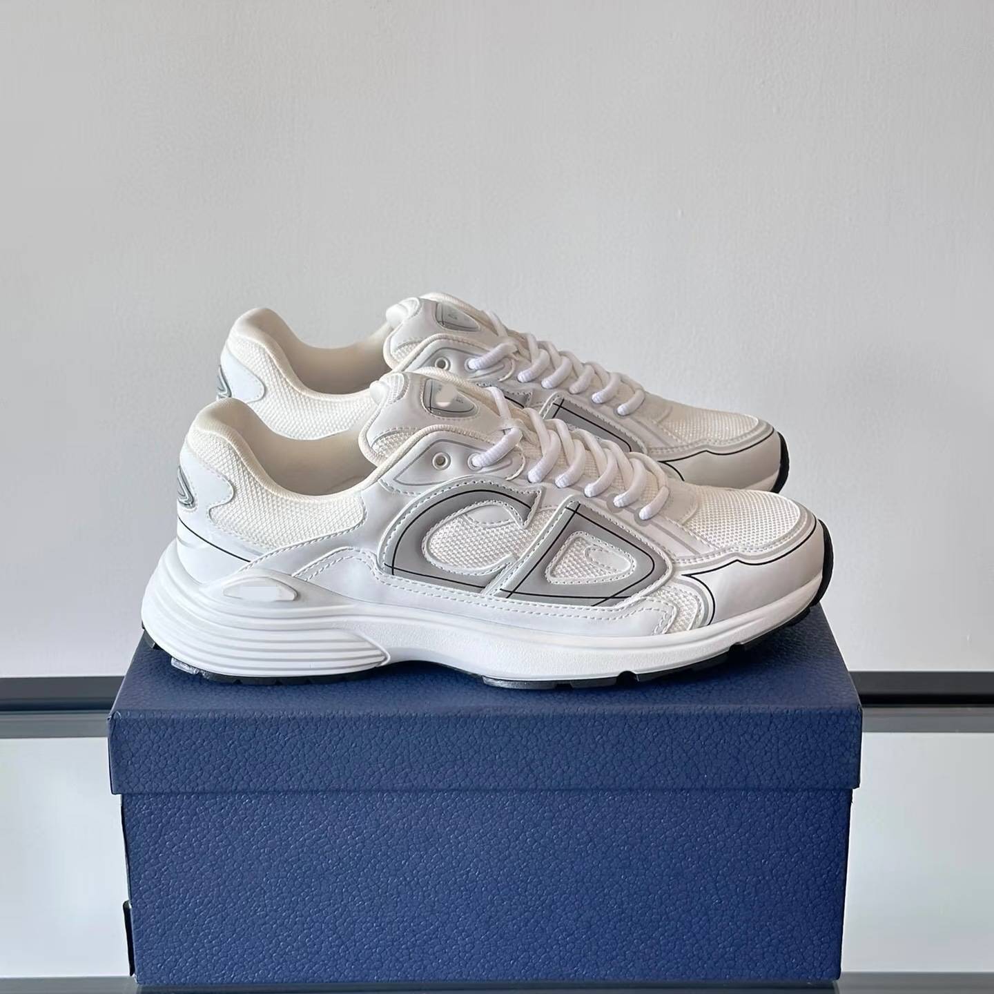 thumbnail for Overseas new D-home B22 men's and women's athleisure shoes fashion and versatile retro breathable dad shoes men's PVC