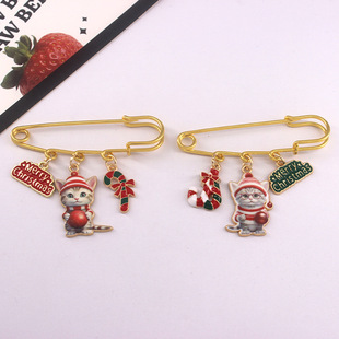 圣诞节跨境猫咪印花胸针糖果可爱袜子雪花拐杖糖别针大衣包包徽章