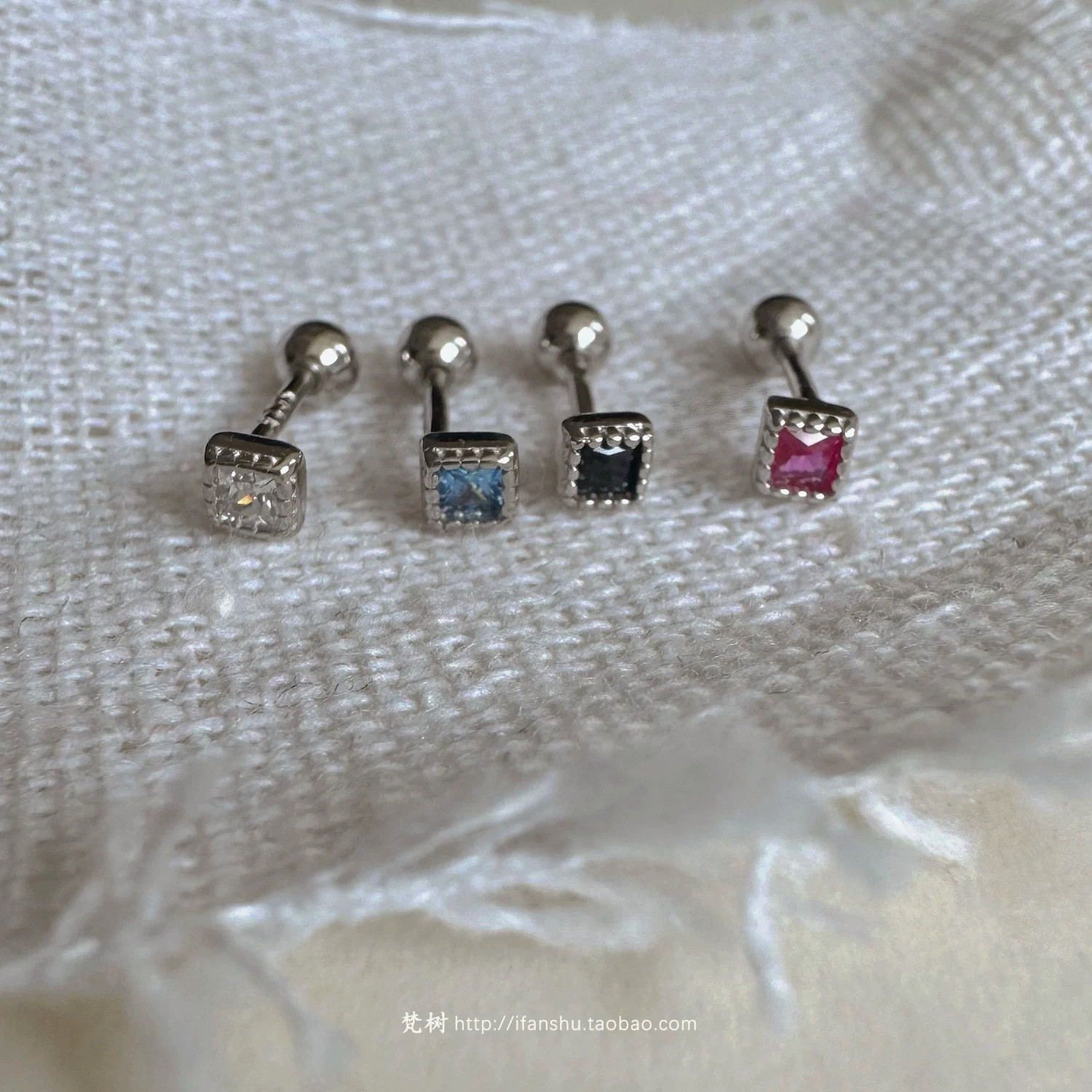 梵树For handmade-《夏日转场》百搭小方块耳骨钉 S925迷你耳钉