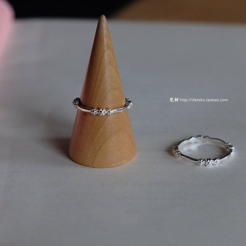 925纯银冷淡风小花花戒指