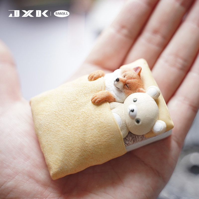 JXK small 单身狗7.0 可爱萌系网红柴犬小熊摆件冰箱贴模型手办