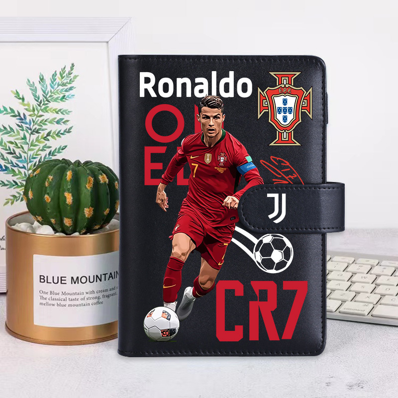 足球手账本C罗梅西笔记本活页夹便携日记本礼物学生本